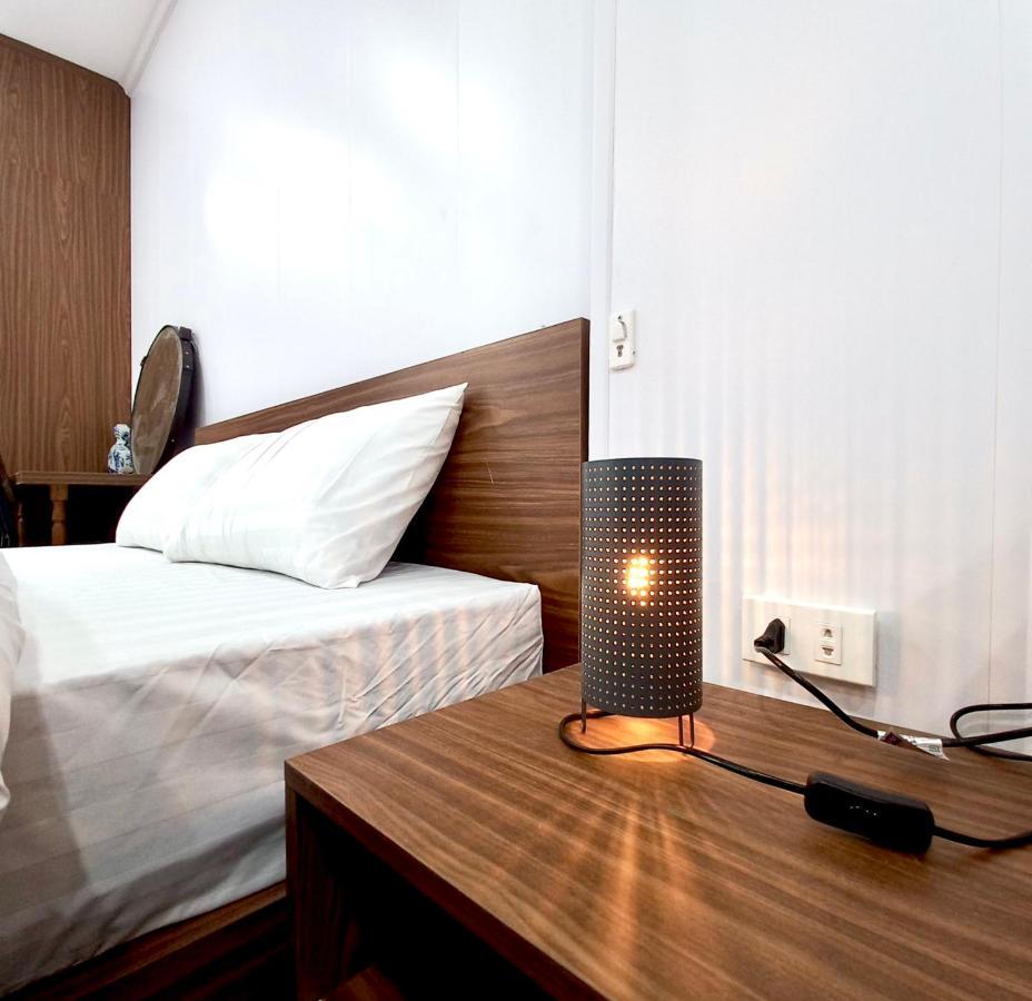 Amelie Homestay Ανόι Εξωτερικό φωτογραφία